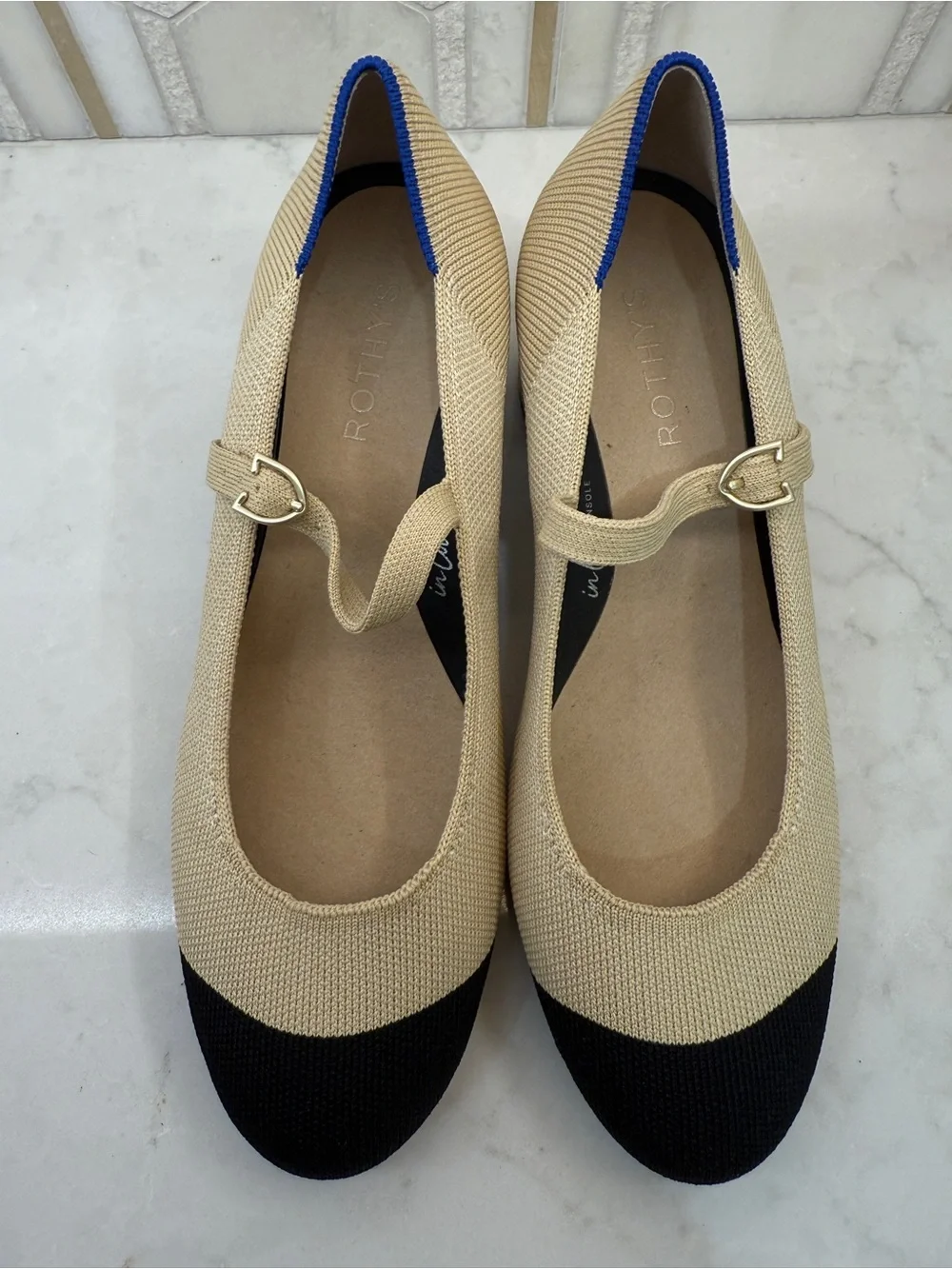 NWOB ROTHYS MARY JANE BLOCK HEEL CAP TOE CREAM BLACK 7.5